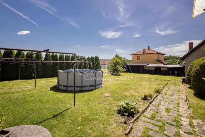 Prodej rodinného domu, Louňovice, Souběžná, 208 m2