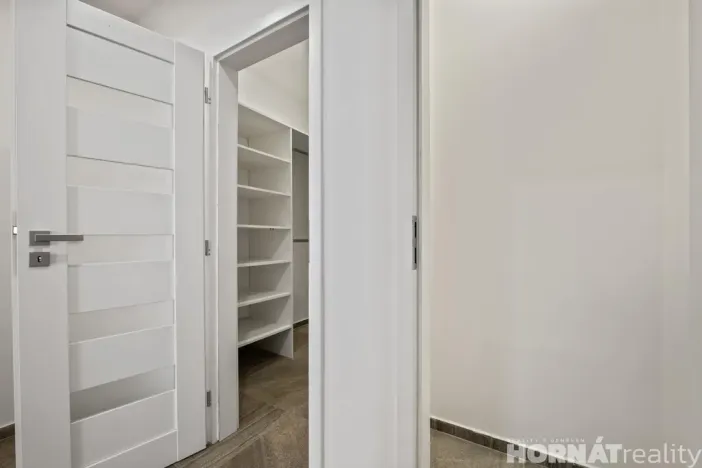 Prodej bytu 3+kk, Praha - Vršovice, Vršovická, 87 m2