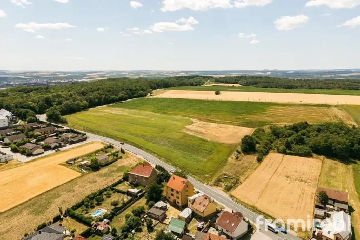 Prodej pozemku pro bydlení, Neslovice, 1946 m2