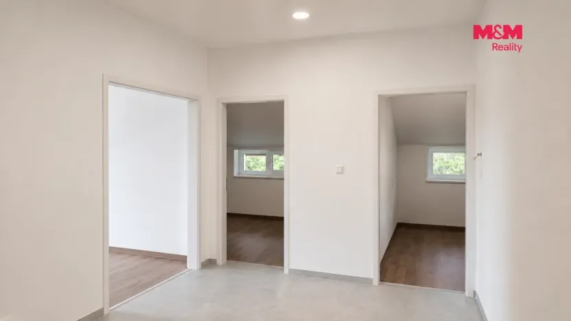 Pronájem bytu 3+kk, Běstovice, 78 m2