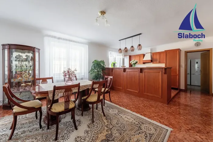 Prodej rodinného domu, Poříčany, U Koupaliště, 182 m2