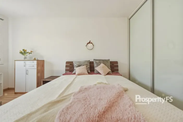 Prodej bytu 2+kk, Praha - Řeporyje, Kakosova, 52 m2