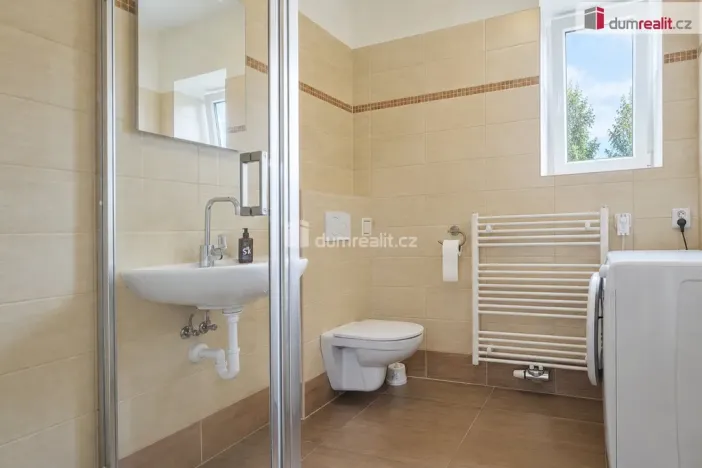 Pronájem bytu 1+kk, Praha - Březiněves, Na hlavní, 30 m2