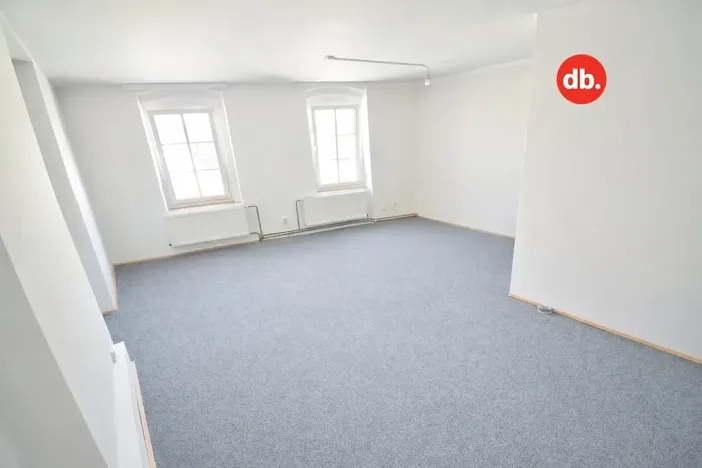 Pronájem bytu 1+1, Toužim, Farní, 40 m2