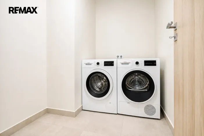 Pronájem bytu 3+kk, Praha - Hloubětín, Poděbradská, 70 m2