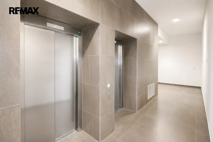 Pronájem bytu 3+kk, Praha - Hloubětín, Poděbradská, 70 m2