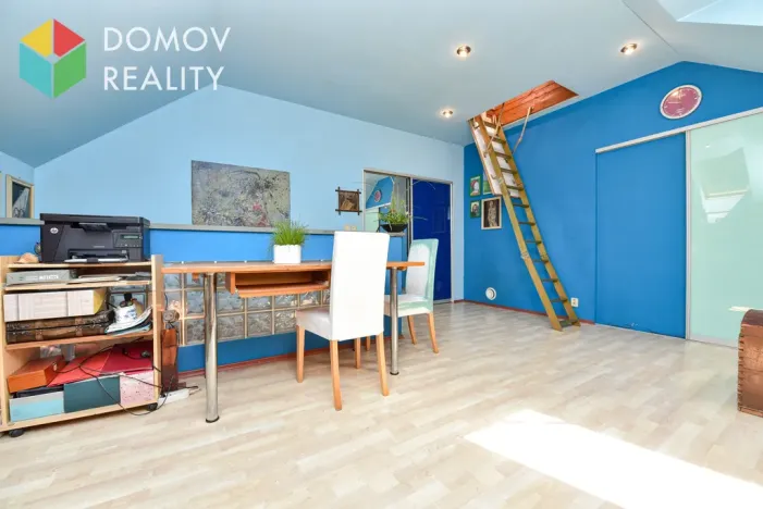 Prodej rodinného domu, Praha, Meziluží, 160 m2