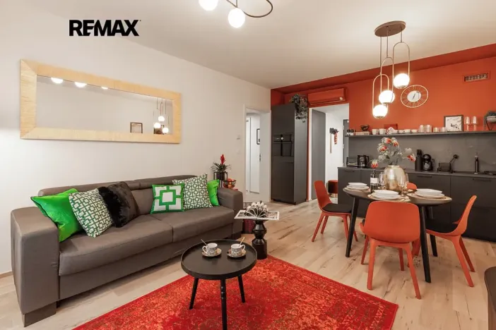 Prodej bytu 2+kk, Praha - Karlín, Sokolovská, 59 m2