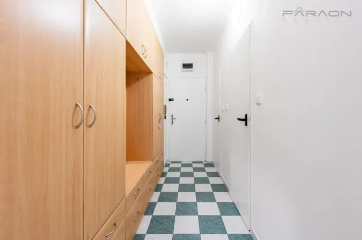 Prodej bytu 4+1, Praha - Veleslavín, Na okraji, 75 m2