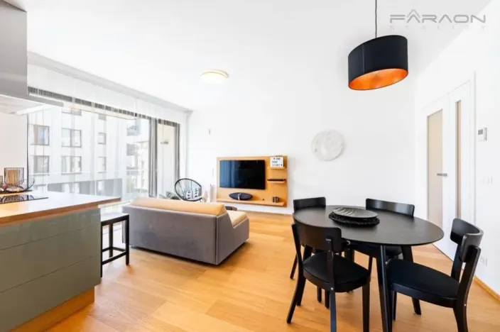 Pronájem bytu 3+kk, Praha - Hrdlořezy, Učňovská, 83 m2