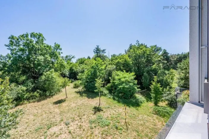 Pronájem bytu 3+kk, Praha - Hrdlořezy, Učňovská, 83 m2