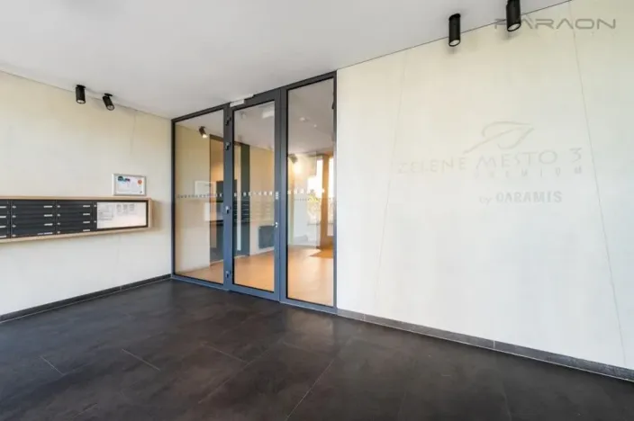 Pronájem bytu 3+kk, Praha - Hrdlořezy, Učňovská, 83 m2