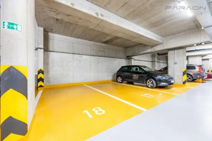 Pronájem bytu 3+kk, Praha - Hrdlořezy, Učňovská, 83 m2