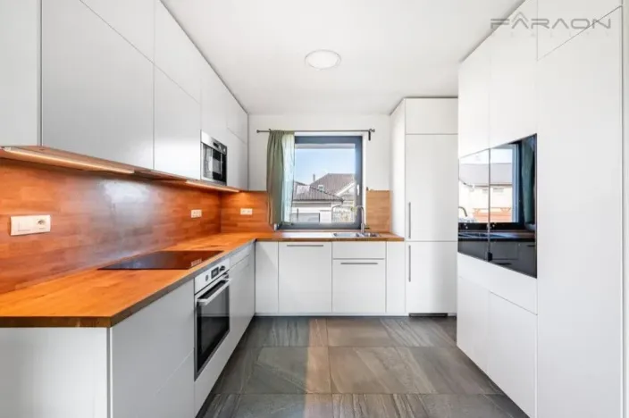 Prodej rodinného domu, Krupá, 131 m2