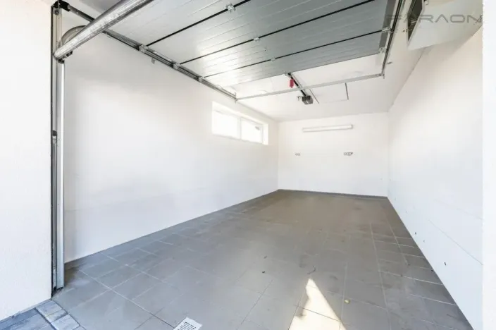 Prodej rodinného domu, Krupá, 131 m2