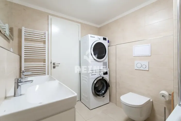 Prodej bytu 4+kk, Praha - Horní Měcholupy, Hornoměcholupská, 140 m2