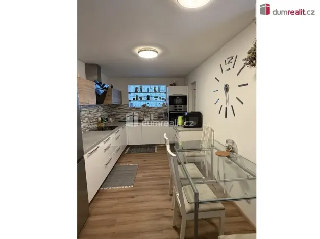 Prodej rodinného domu, Bánov, 128 m2