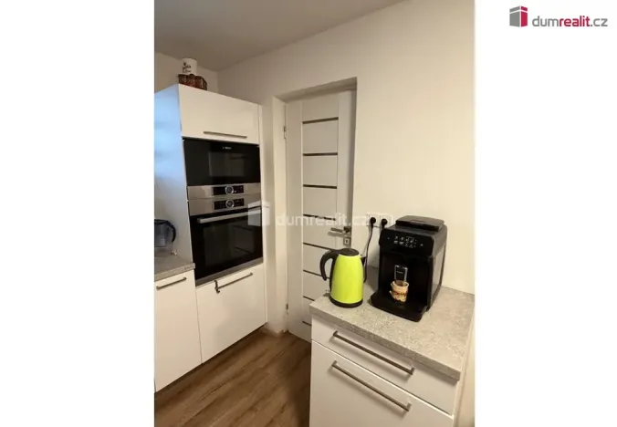 Prodej rodinného domu, Bánov, 128 m2