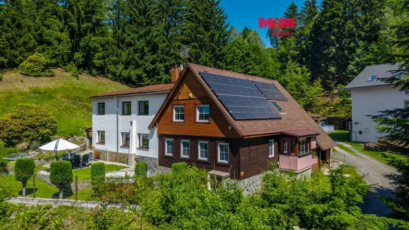 Prodej rodinného domu, Desná - Desná I, Spojovací, 360 m2