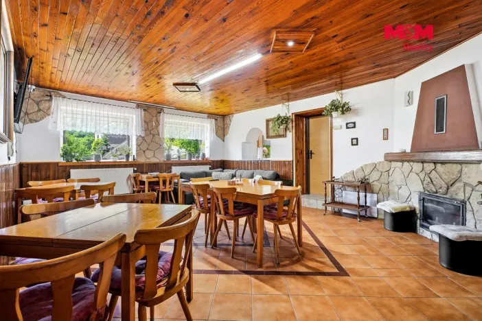 Prodej rodinného domu, Desná - Desná I, Spojovací, 360 m2
