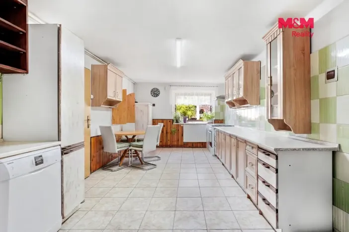 Prodej rodinného domu, Desná - Desná I, Spojovací, 360 m2