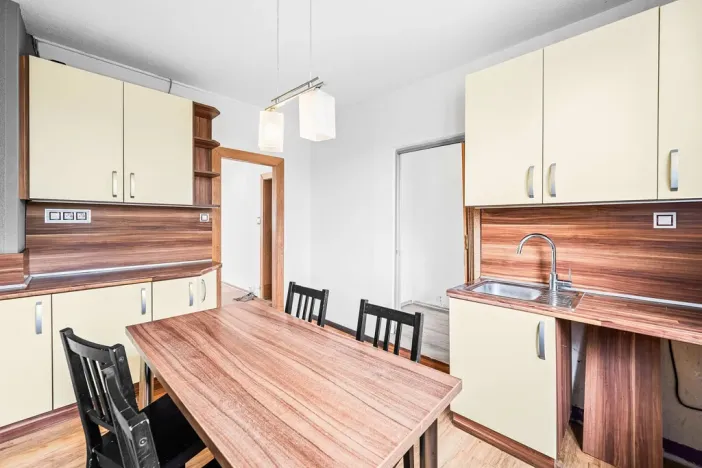 Prodej bytu 3+1, Planá, Zahradní, 70 m2