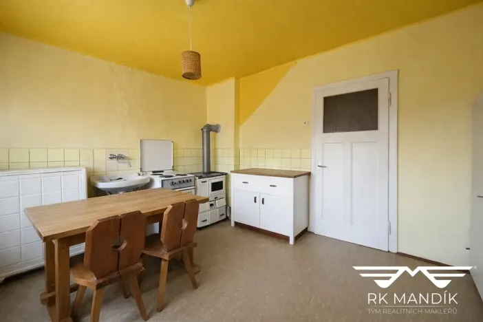 Prodej ubytování, Pernink, Blatenská, 180 m2