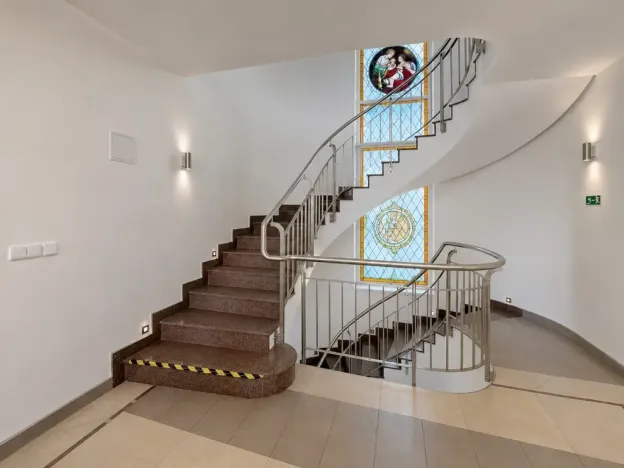 Pronájem vily, Praha, 1200 m2