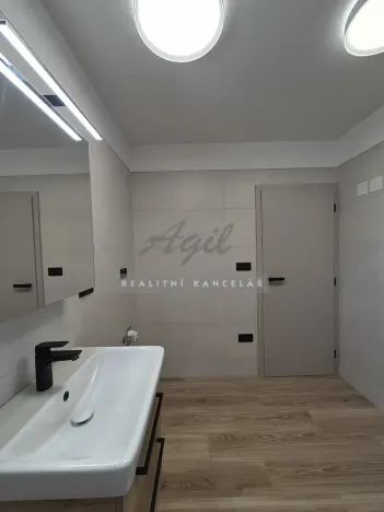 Pronájem rodinného domu, Šlapanice, 47 m2