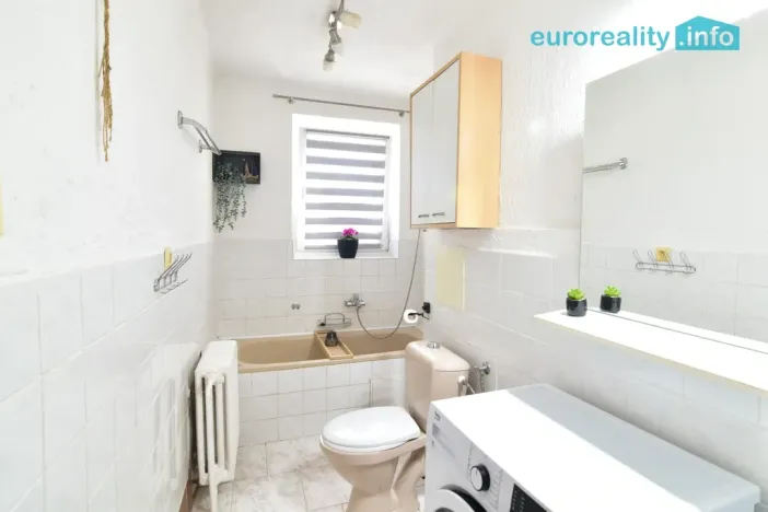 Prodej bytu 3+1, Dubá - Dřevčice, 57 m2