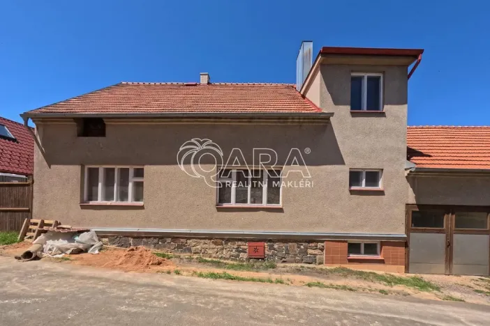 Prodej rodinného domu, Bzová, 165 m2