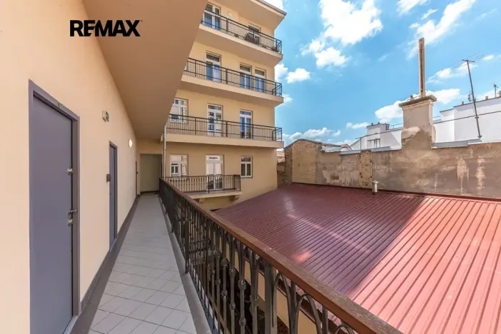 Prodej bytu 1+kk, Praha - Karlín, Vítkova, 36 m2
