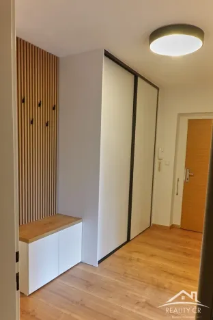 Pronájem bytu 1+kk, Jihlava, Kainarova, 42 m2