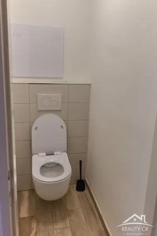 Pronájem bytu 1+kk, Jihlava, Kainarova, 42 m2