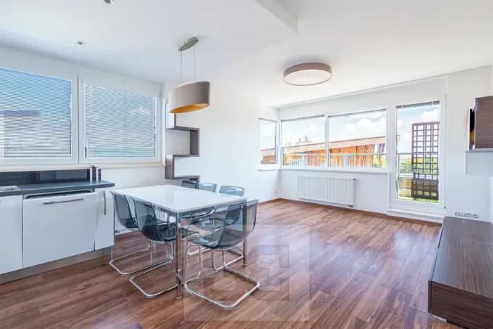Pronájem bytu 3+kk, Praha - Velká Chuchle, 70 m2