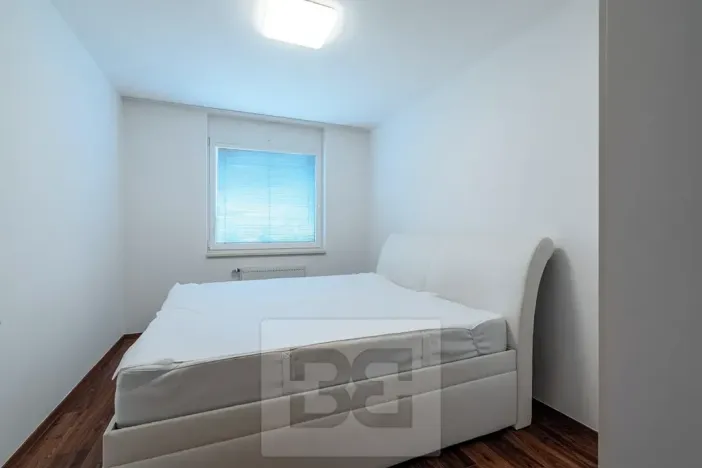 Pronájem bytu 3+kk, Praha - Velká Chuchle, 70 m2