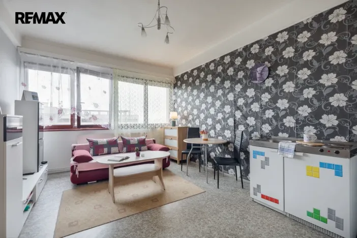 Prodej bytu 1+kk, Litvínov - Horní Litvínov, Koldům, 25 m2