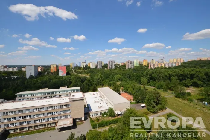 Prodej bytu 3+1, Praha - Modřany, Levského, 74 m2