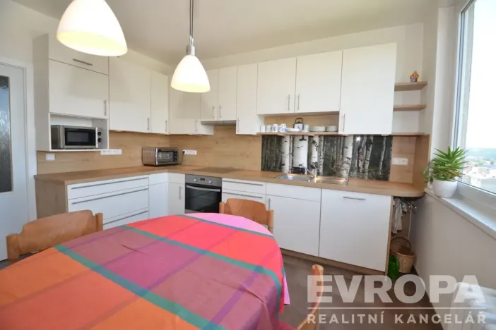 Prodej bytu 3+1, Praha - Modřany, Levského, 74 m2
