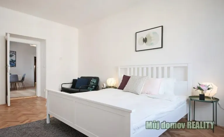 Pronájem bytu 2+1, Praha - Holešovice, Dělnická, 49 m2