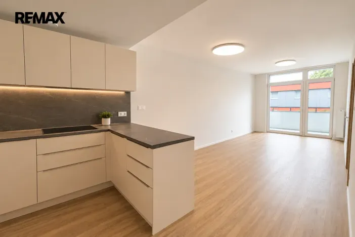 Pronájem bytu 2+kk, Kladno - Kročehlavy, Americká, 54 m2