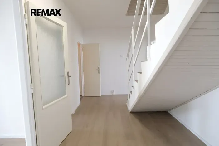 Pronájem bytu 4+1, Praha - Krč, V Štíhlách, 78 m2
