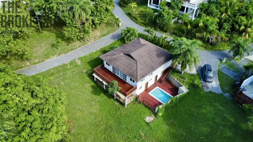Prodej rodinného domu, French Harbour, Honduras, 185 m2