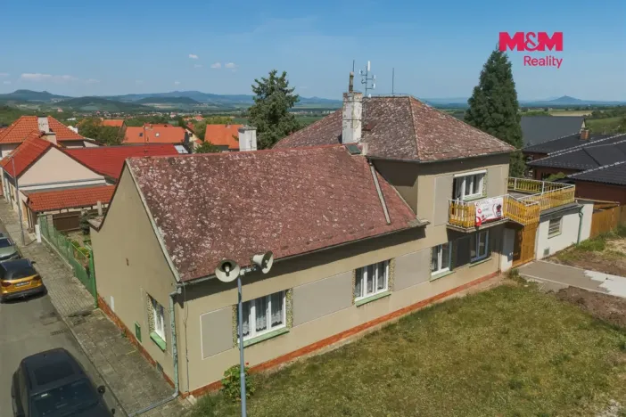 Prodej rodinného domu, Chlumčany - Vlčí, 176 m2