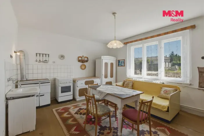 Prodej rodinného domu, Chlumčany - Vlčí, 176 m2