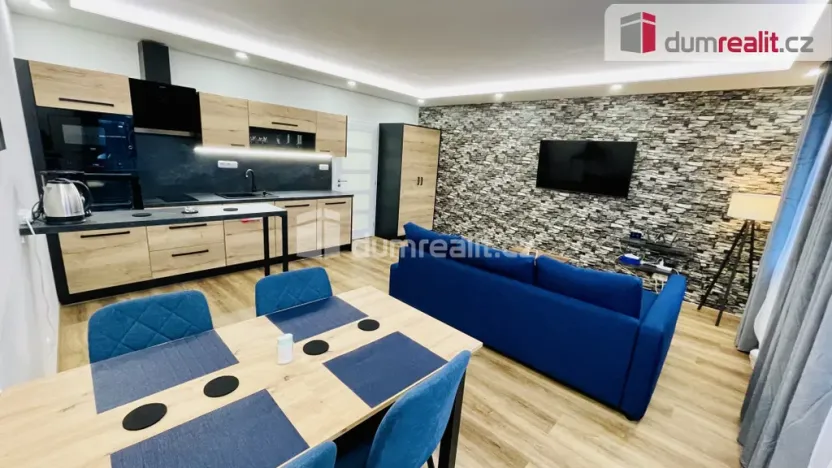Pronájem bytu 2+kk, Abertamy, Pražská, 49 m2