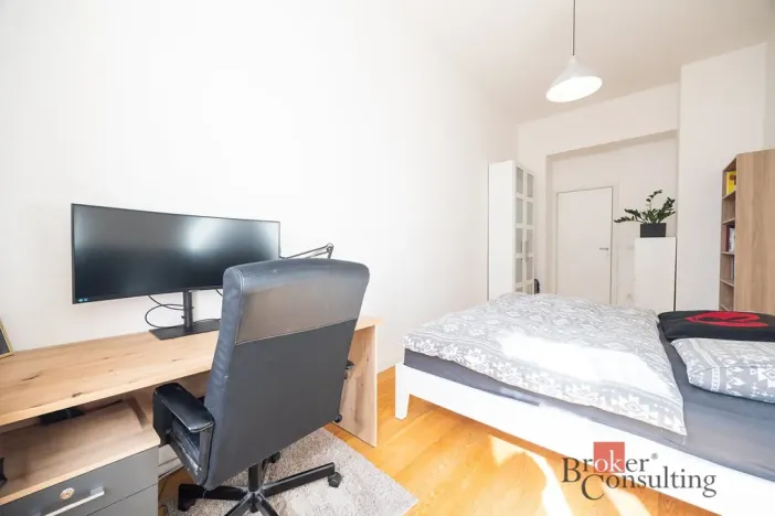 Pronájem bytu 2+kk, Praha - Smíchov, Preslova, 43 m2