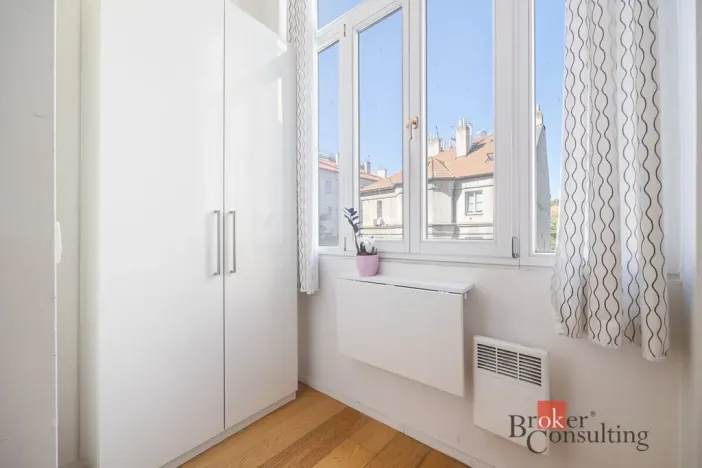 Pronájem bytu 2+kk, Praha - Smíchov, Preslova, 43 m2
