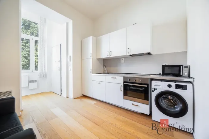 Pronájem bytu 2+kk, Praha - Smíchov, Preslova, 43 m2