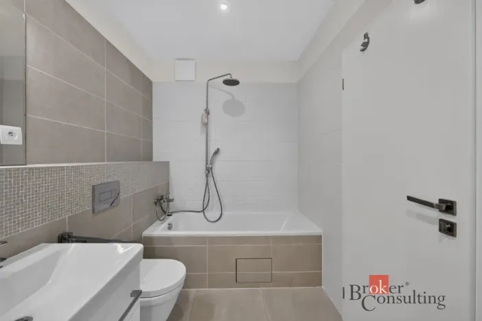 Pronájem bytu 2+kk, Praha - Modřany, Rorýsová, 66 m2